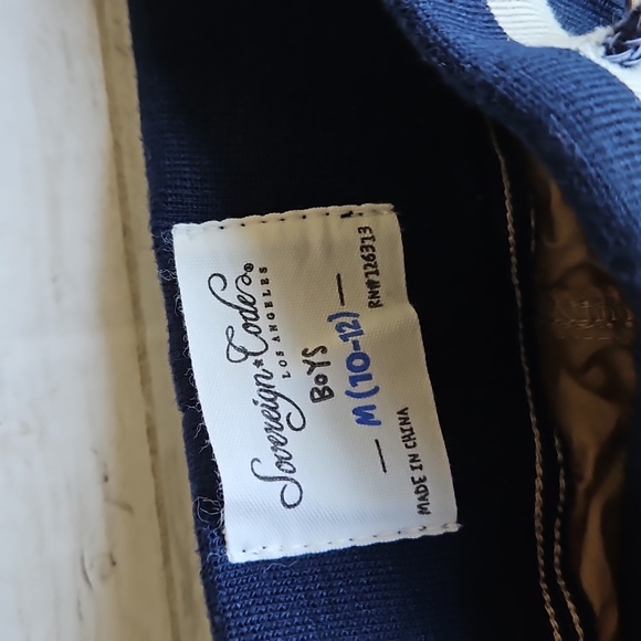 Button up and Khaki Shorts Set Size M (10-12) - Picture 2 of 8